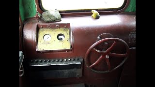 Из кабины легендарного электровоза ВЛ8/From the cab of the legendary VL8 electric locomotive.