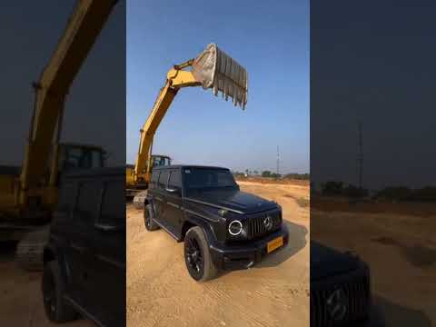 Gwagon vs Jcb mass/whatsapp status #cars#auto #gwagon #w124