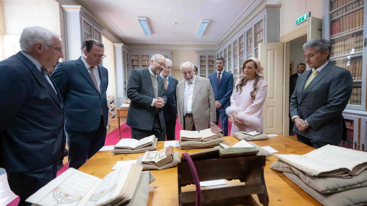 حاكم الشارقة يطلق النسخة البرتغالية من 