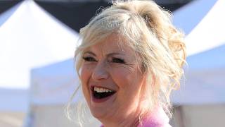 Carol Kirkwood s Wear Crystal Clear Bikini In Public At Vacation Look At Photos