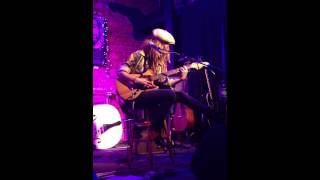 Kendra Morris - Here (Acoustic)