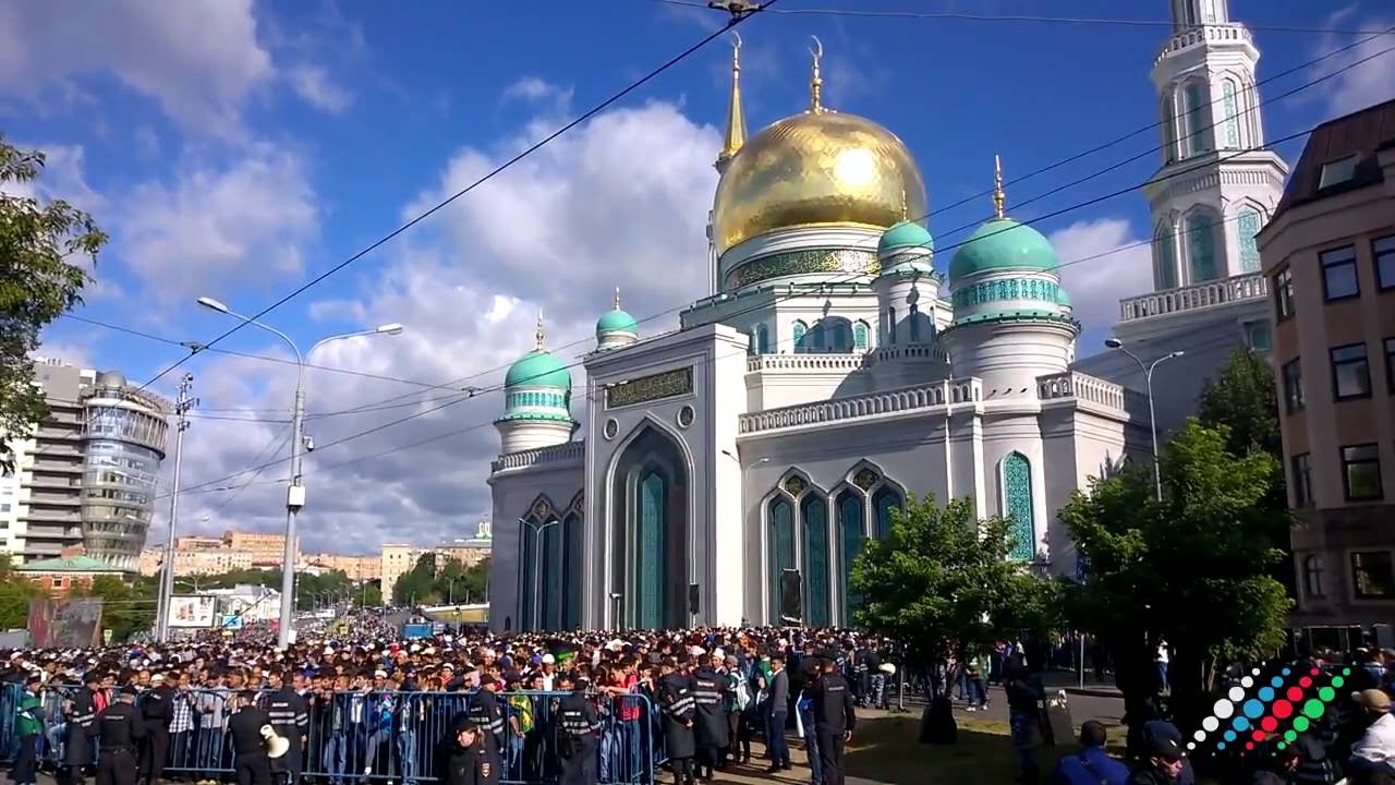 Ураза стерлитамак. Московская Соборная мечеть. Московская Соборная мечеть проект. Хуснуллин в Московской Соборной мечети.