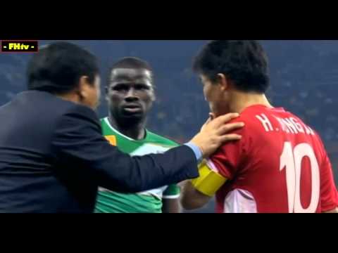 World Cup 2010 Most Shocking Moments 45-Korean Eboue