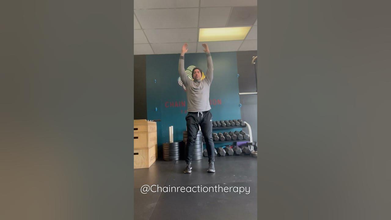Common lunges arms overhead lateral flexion towards leg driver YouTube