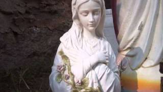 Watch Jeanette Ave Maria video