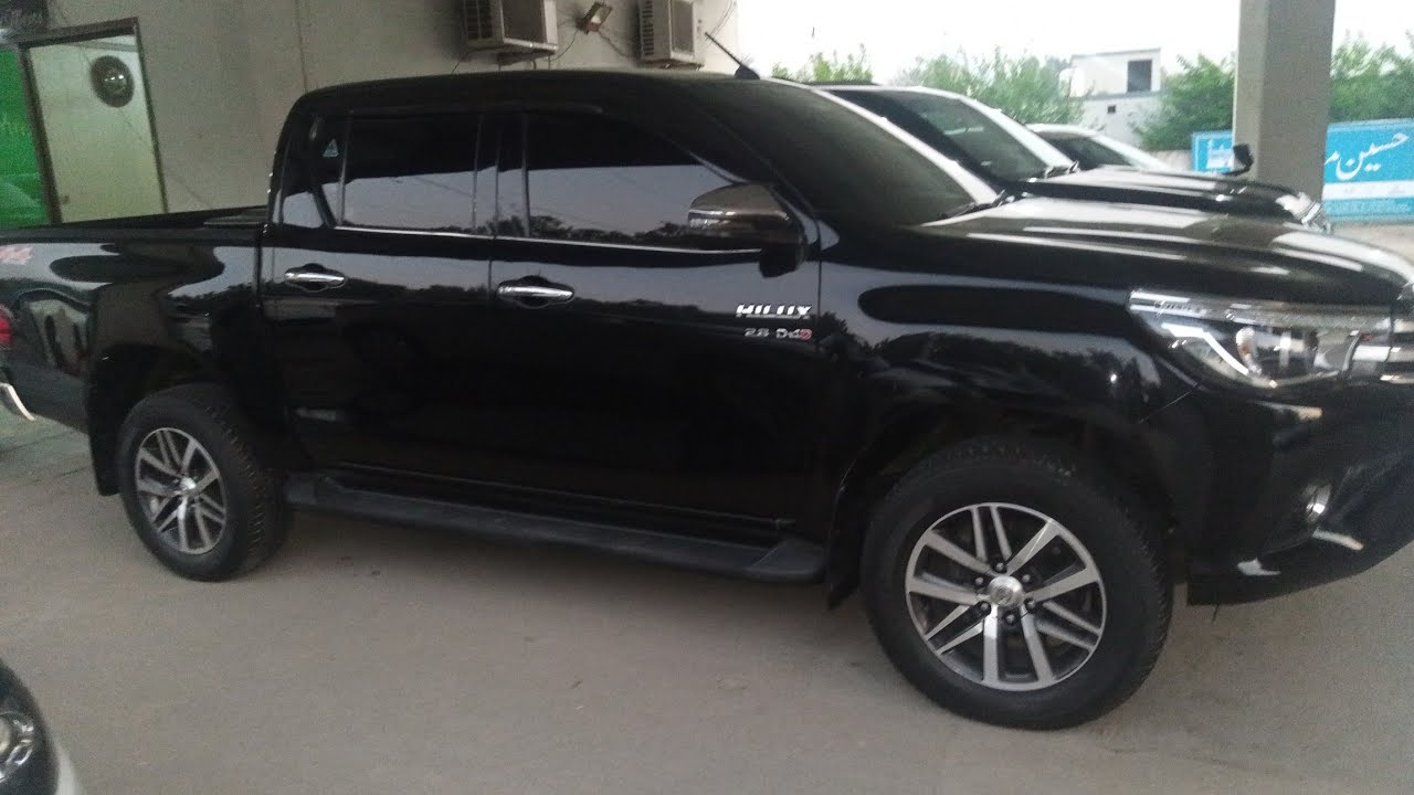 Toyota Hilux RIVO 2020/2021 Islamabad registerd 777 golden number for ...