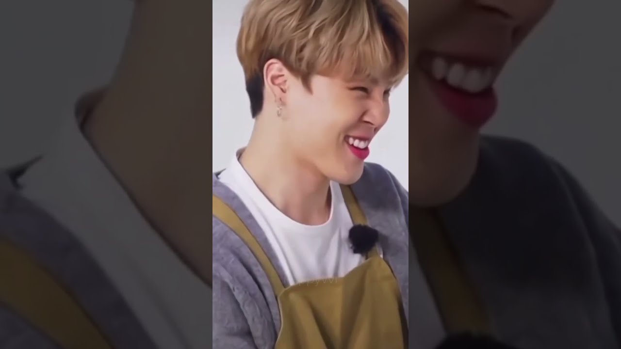 So cutie #jimin #SmeraldoGardenMarchingBand by #Jimin of @BTS_twt ft. #Loco from new album #MUSE