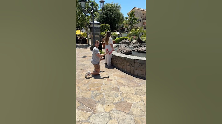 I pranked my girlfriend with a fake hand, then proposed ❤️