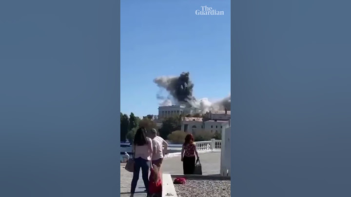 Moment missile strikes Russian Black Sea fleet HQ