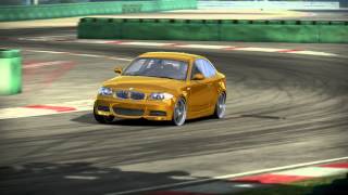 Pussy magnet in action