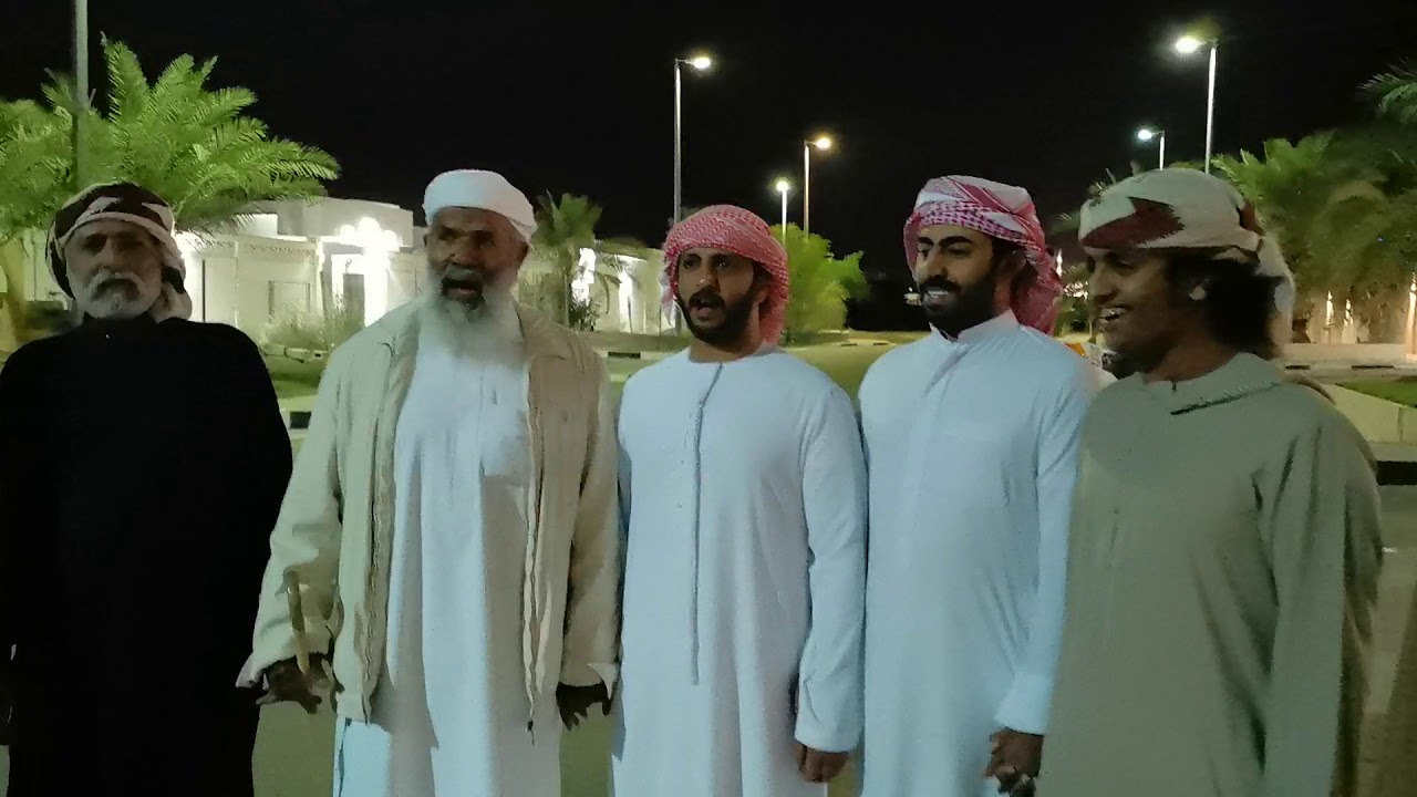 زامل ابو وادي عند ال ربيع بمنطقة ناهل الإمارات بمناسبة زواج حسين ومحمد عيال علي احمد حليمان