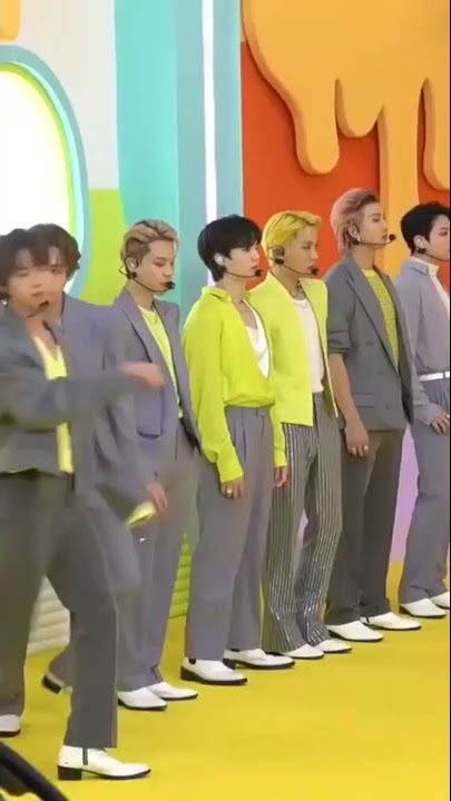 Jin : smooth like butter~ 😂🤣🤣