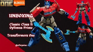Unboxing - Classic Class 11 Optimus Prime Transformers One