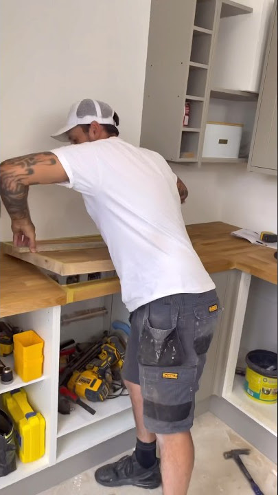 Cooker Hob Installation On OakTop #howto #shorts