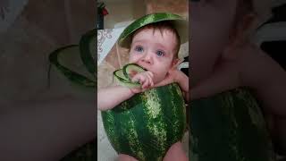مشوب بدي بطيخة           أطفال  قصص        سمعها