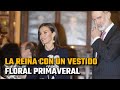 🔴La REINA LETIZIA se LLENA de FLORES de PRIMAVERA con un pequeño DESLIZ