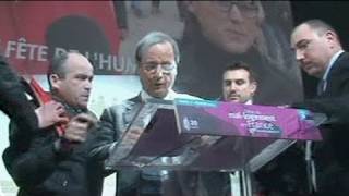 François Hollande covered in flour
