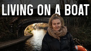 What It&#39;s Really Like Living On A Boat  In Winter - FROZEN WATER, WIND &amp; COLD