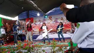 Video paling kocak dan bikin ngakak penyanyi rokers band bisu ..😅😅😅