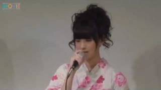 正当派美少女・日南響子、初主演映画の初日舞台挨拶で感極まって涙