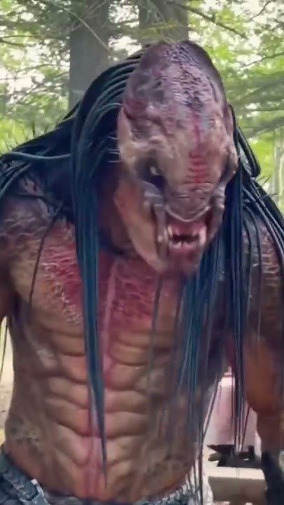 #prey  Behind the scenes Feral Predator 😱