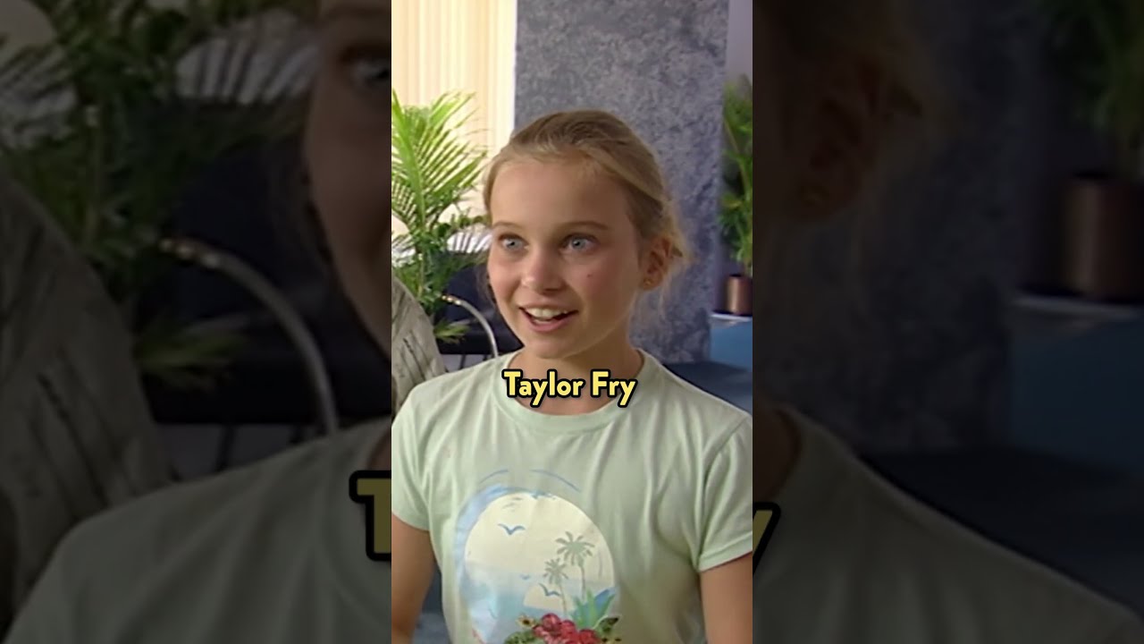Taylor’s ready for a rebrand 💅 #mortified #kidstvshow #comedy