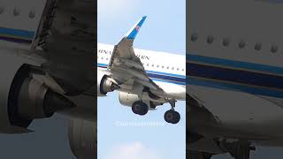 CHINA SOUTHERN AIRLINES A321NEO takeoff at Kuala Lumpur Airport #shorts #aviation #a321 #plane