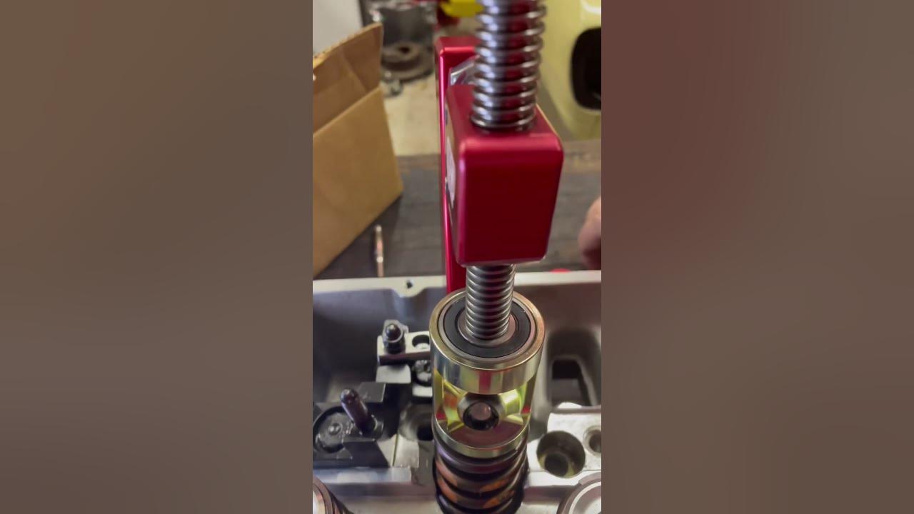 How to, Tech Tips, LSM SC515 valve spring removal tool, Big Chief Big
