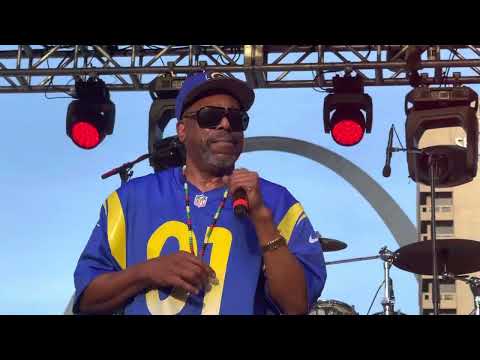 Tone Loc “Funky Cold Medina" (Live at Fair St Louis 07-04-2022)