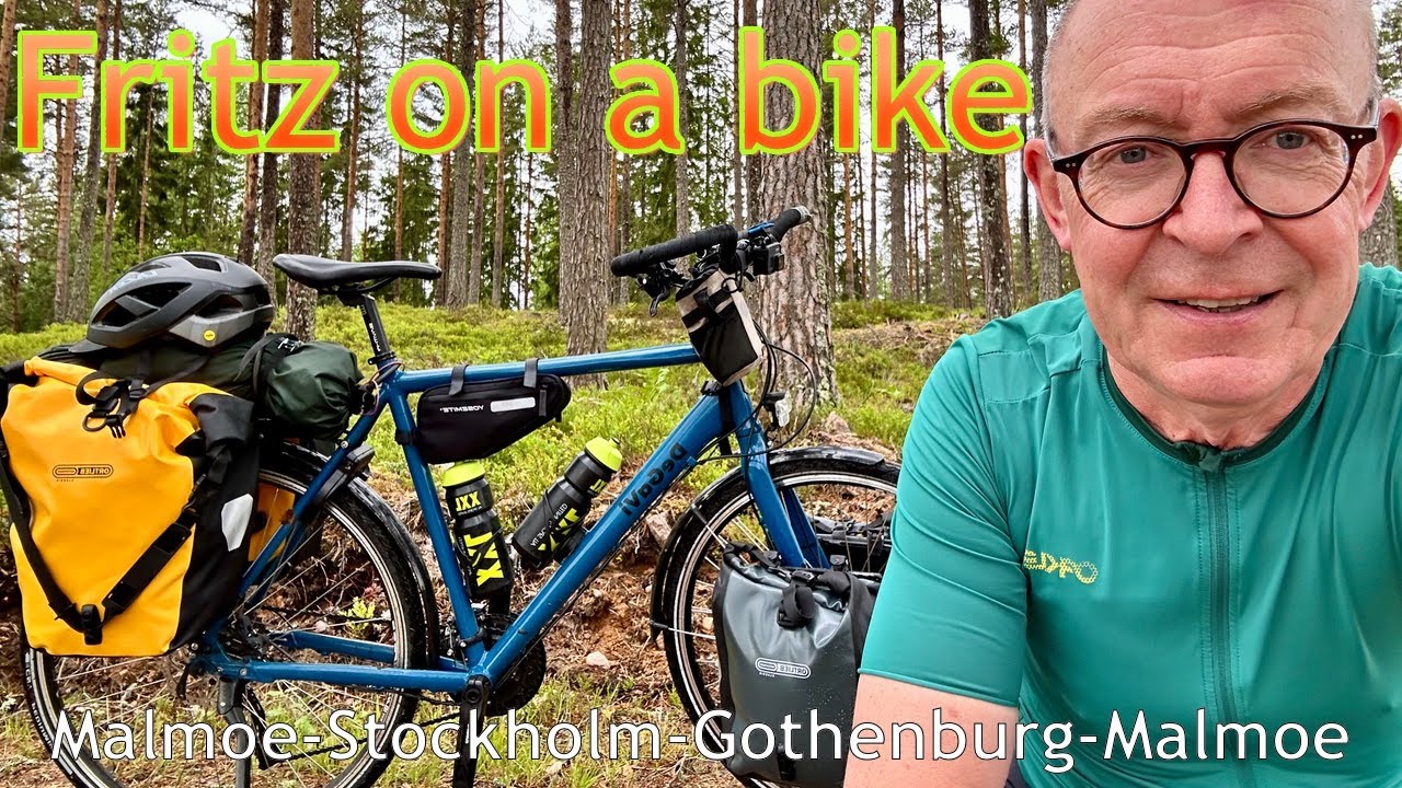 Bike touring the south of Sweden in 3 weeks: Malmoe-Stockholm-Gothenburg-Malmoe. Fritz on a bike.