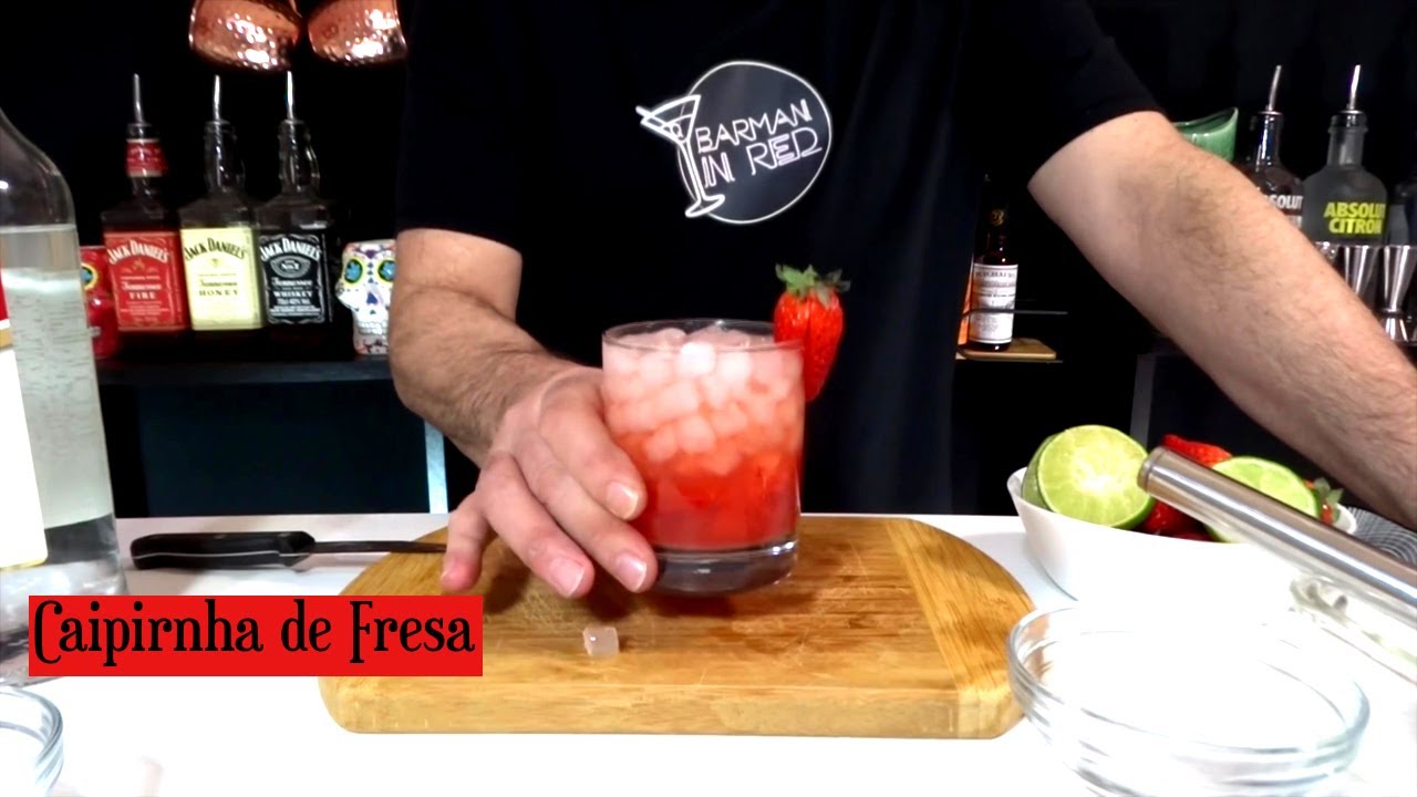 La mejor CAIPIRINHA DE FRESA 😎 Barman in Red