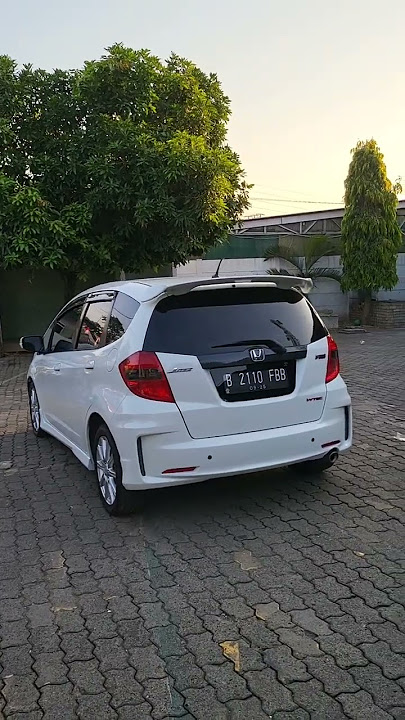 Honda jazz rs 2012 jual murah