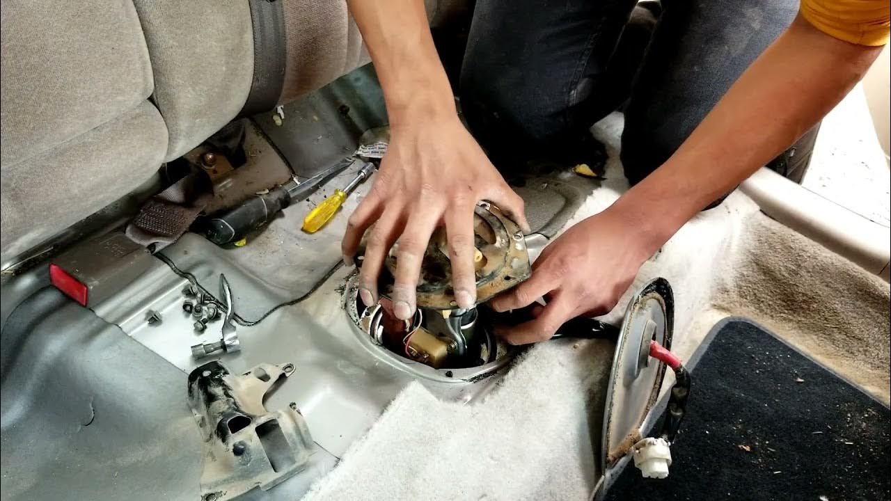 1999 TOYOTA CAMRY FUEL PUMP CHANGE!!!!! - YouTube