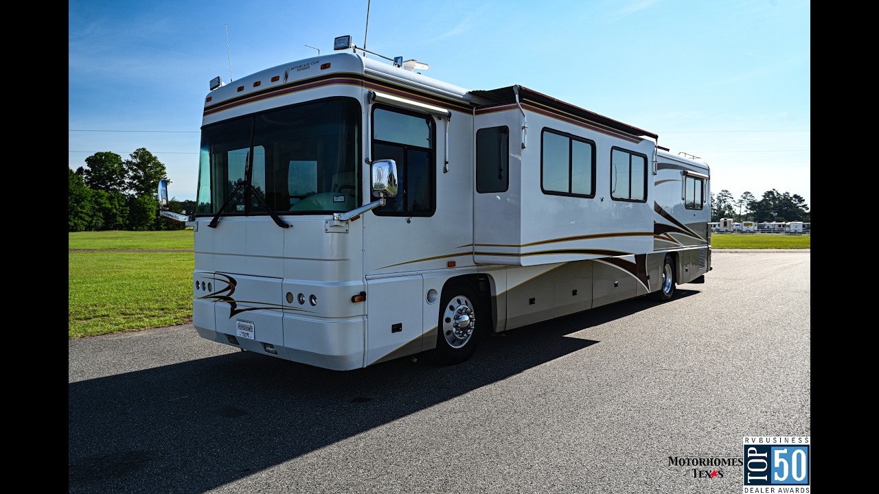 Motorhomes of Texas 2000 Foretravel U320 C3463 - YouTube