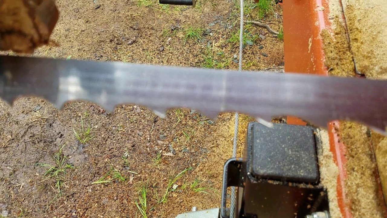 First carbide blade on the Woodmizer LT 40 YouTube