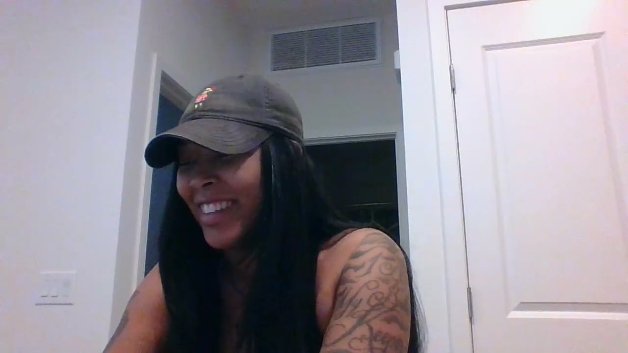 А, понятно, значит, они всё ещё бредят?