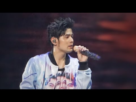 唱的很清楚!! 周杰倫 黑色毛衣 地表最強演唱會 0701上海