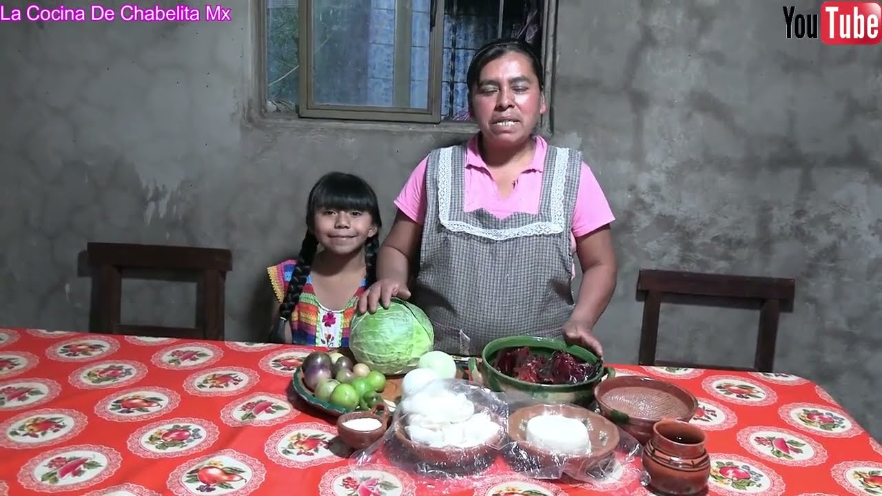 Así preparo unas enchiladas de queso y quesillo con repollo@LacocinadeChabelitaMx