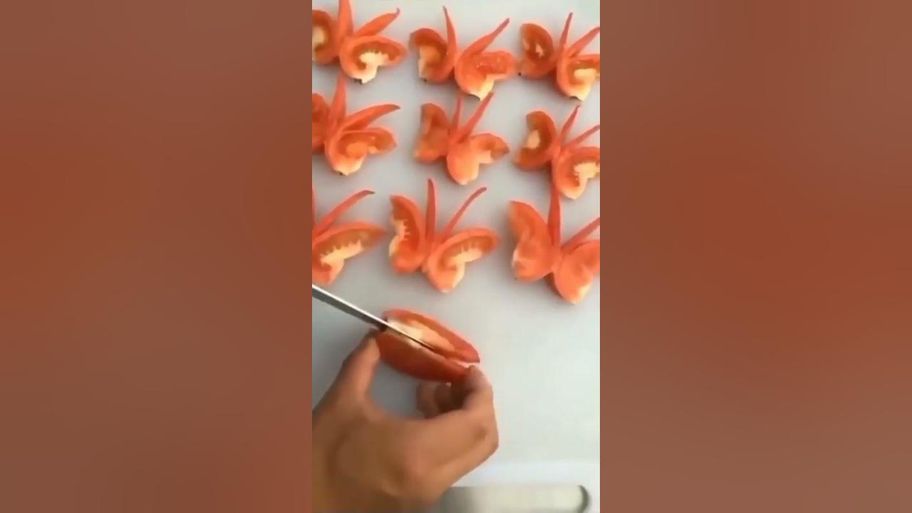 bikin kupu-kupu dari tomat (tomato butterfly)