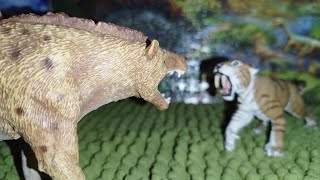Andrewsarchus VS Smilodon
