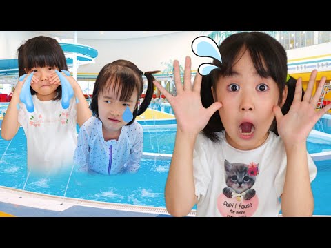 [Skirt] Lost at the pool! Work together with your friends to rescue them! Kids pretend play