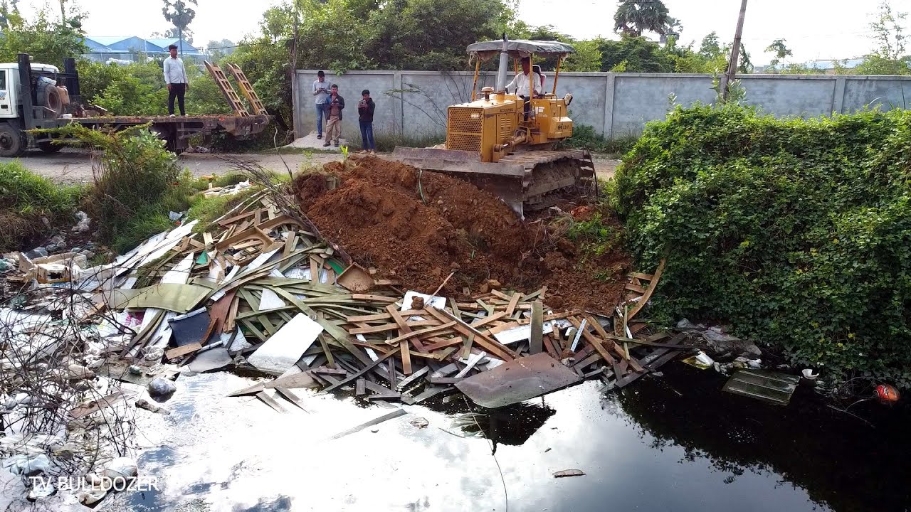 FULL Video Project LANDFILL DELETE POND TRASH By Driver KOMATSU D31P DOZER Pushing SOIL & Truckload