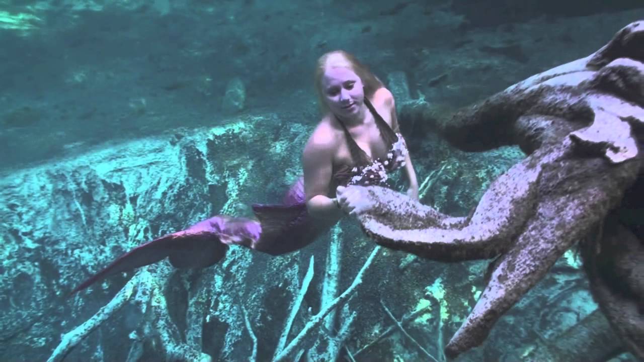 White Water - Daylight (official video) adlı videoyu YouTube'da izle White Water - Daylight (official video) adlı videoyu YouTube'da izle