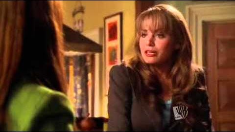 Smallville - 5x20 - Fade - Lois and Mrs. Kent talk about love
