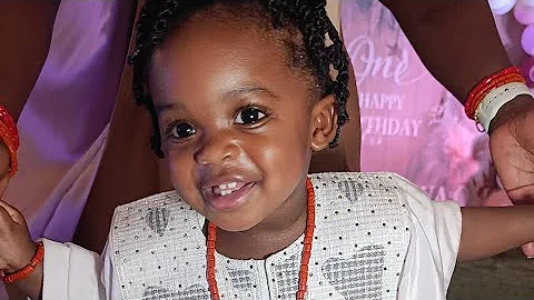 Ooni of Ife's Cute Queen Ashley dancing into the Party venue with Prince Ademakinwa 