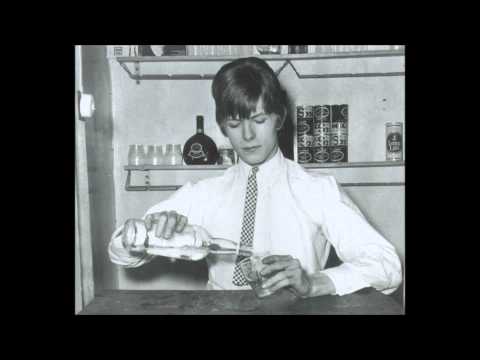 Early On (1964-1966) - David Bowie as a Mod
