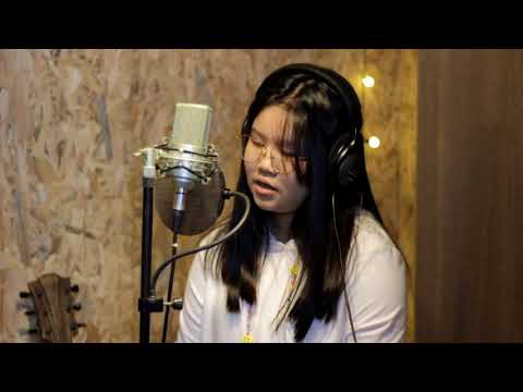 ถ้าเขาจะรัก (ยืนเฉยๆเขาก็รัก) cover :: ฟ้า Melon & Lemon