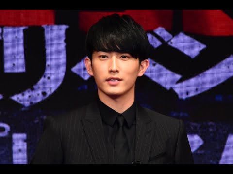ニュース -  25歳の杉野遥亮、中学生を演じ不良役からアドリブでいじられる「毎日牛乳飲んでるだろ」