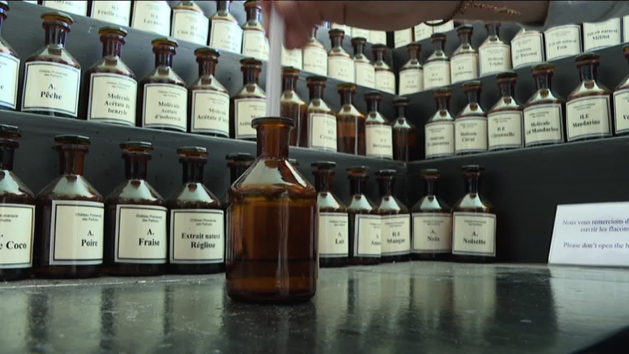 Decouverte Des Parfums De La Renaissance Au Chateau De Chamerolles Youtube Decouverte Des Parfums De La Renaissance Au Chateau De Chamerolles Youtube