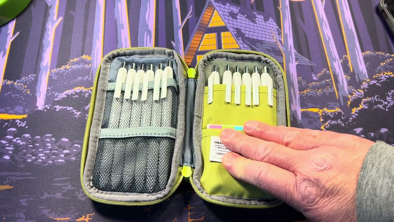 LIHIT Lab - Smart Fit Pen Case